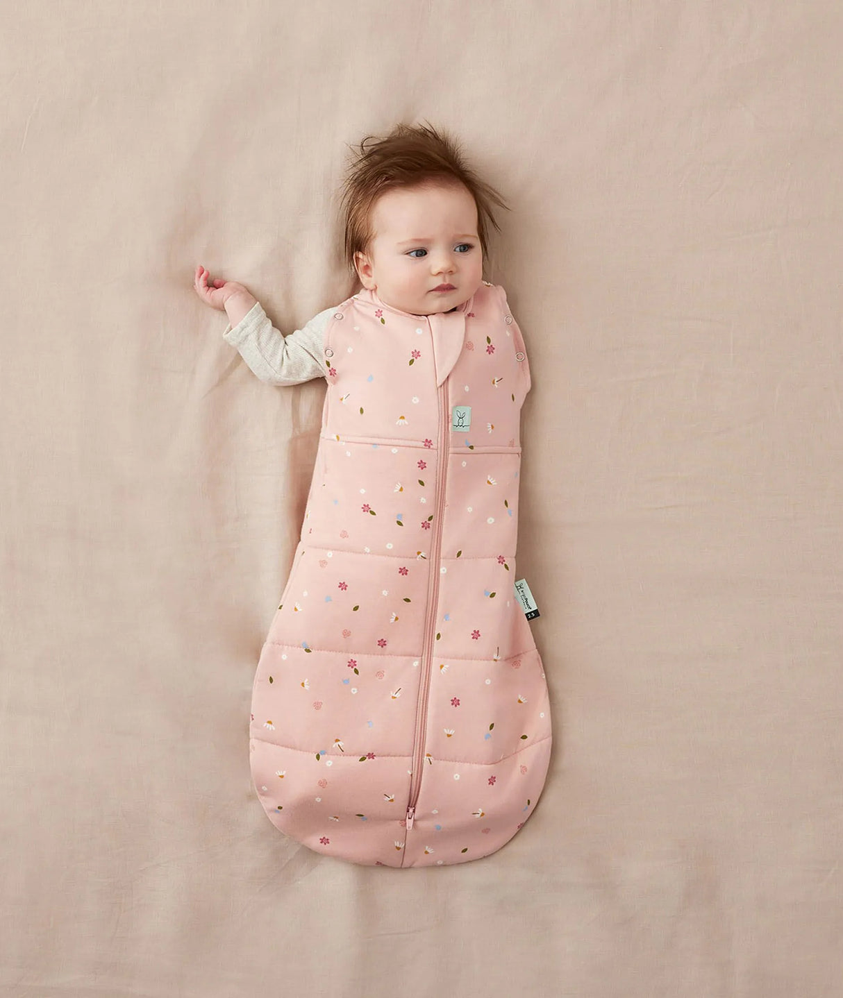 ergoPouch Organic Winter Swaddle Sleeping Bag | 2.5 Tog | 0-3 Months - Daisies