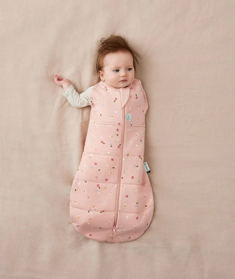 ergoPouch Organic Winter Swaddle Sleeping Bag | 2.5 Tog | 0-3 Months - Daisies