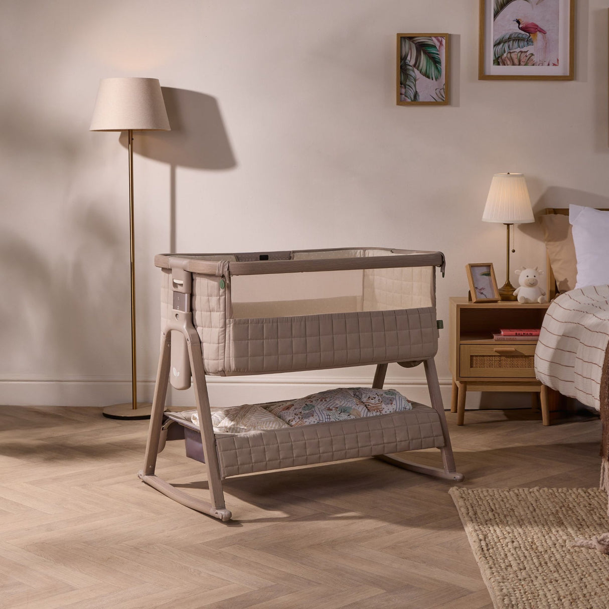Tutti Bambini Cozee Sense Bedside Crib - Soft Walnut & Cocoa