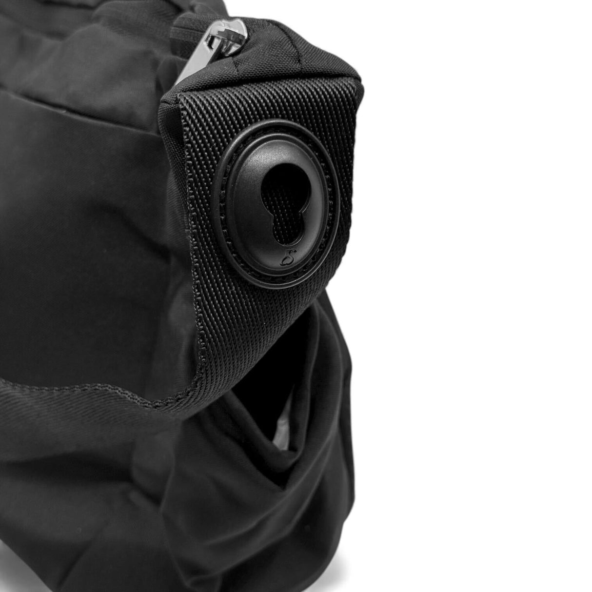 Doona Essentials Bag - Black