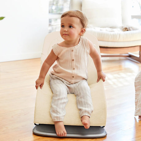 ergobaby Evolve Knit Baby Bouncer - Cream