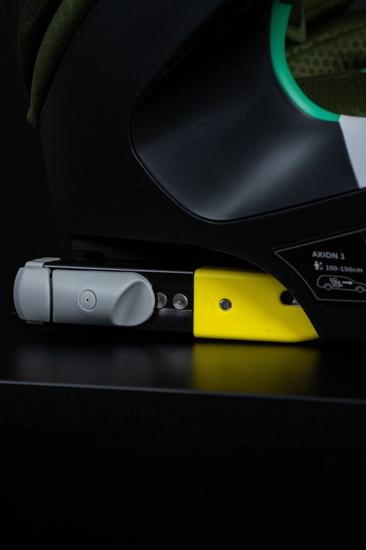 Recaro AXION 1 High Back Booster - Epic Green