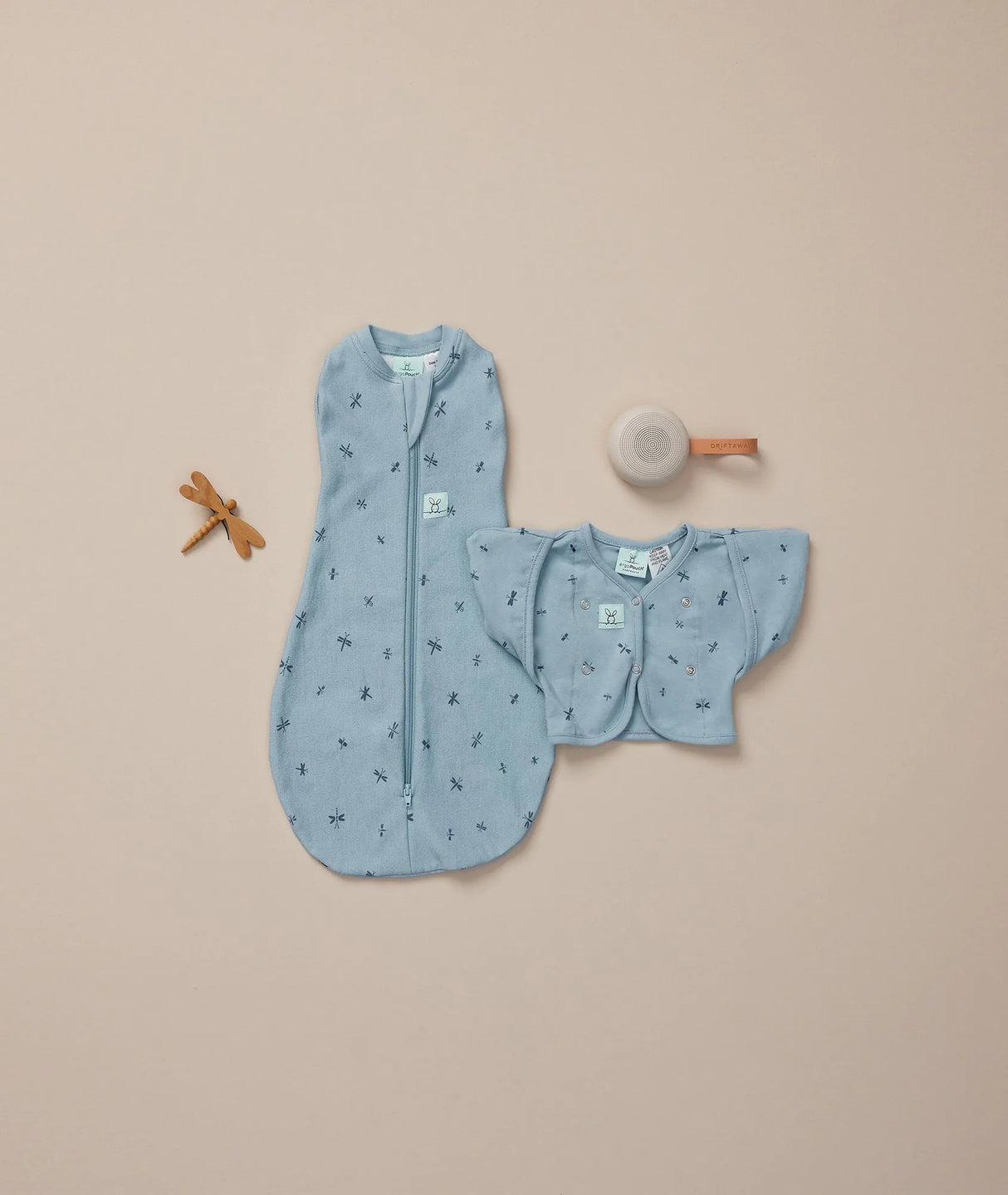 ergoPouch Organic Summer Swaddle Sleeping Bag | 0.2 Tog | 0-3 Months - Dragonflies