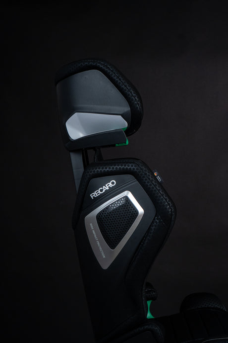 Recaro AXION 1 High Back Booster - Fresh Black