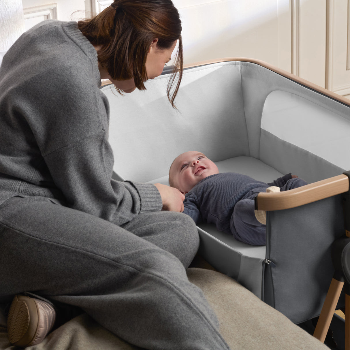 Silver Cross Lunar Bedside Crib - Grey