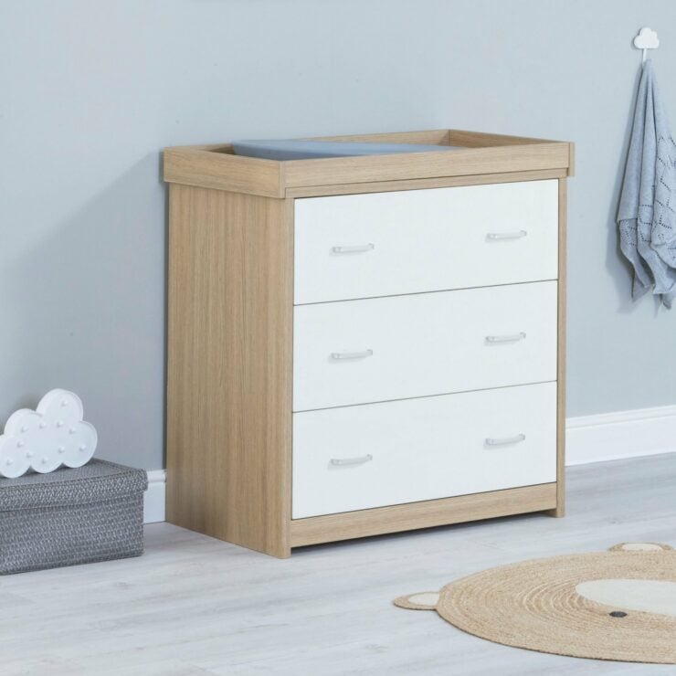 Babymore Luno 2 Piece Nursery Furniture Set with Cot Bed, Under Drawer and Dresser - White / Oak