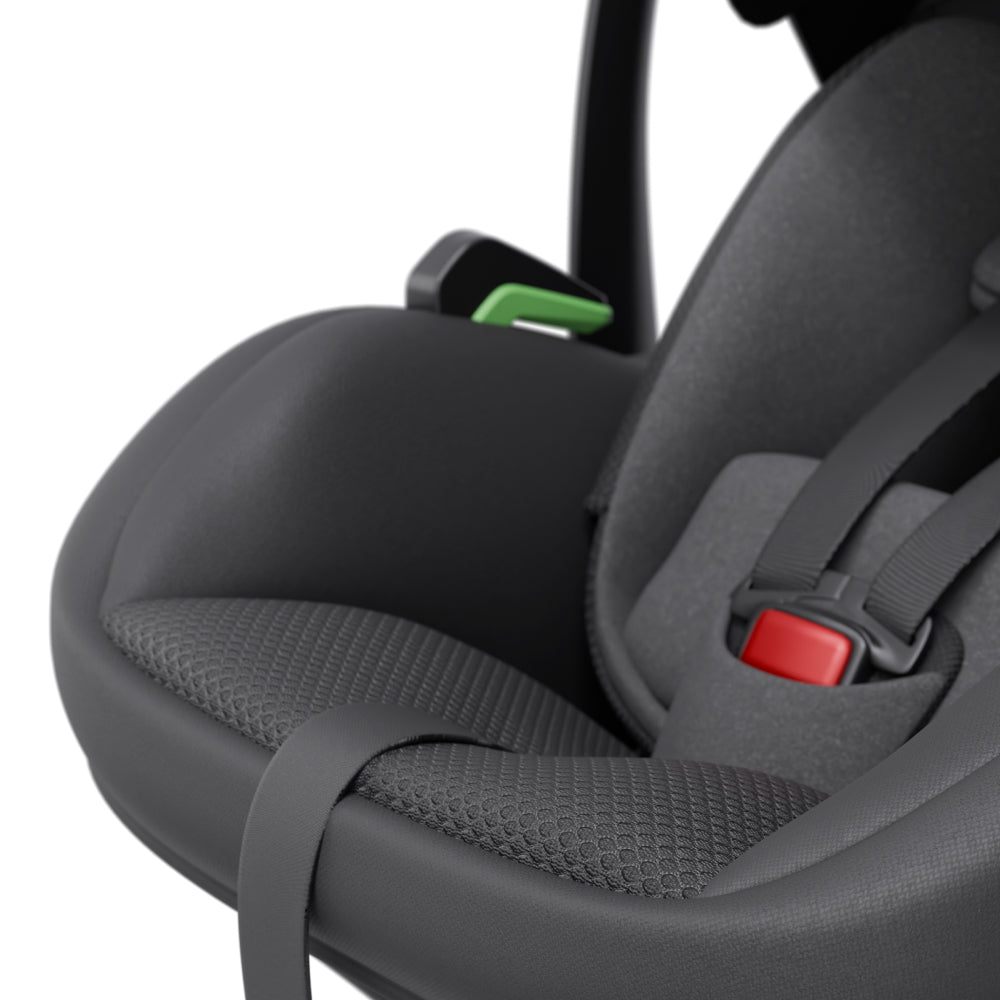 Avionaut Pixel 3 Infant Car Seat - Black