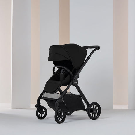 Silver Cross Reef 2 Ultimate Travel System Bundle with Maxi Cosi Pebble Pro2 Car Seat and ISOFIX Base - Space