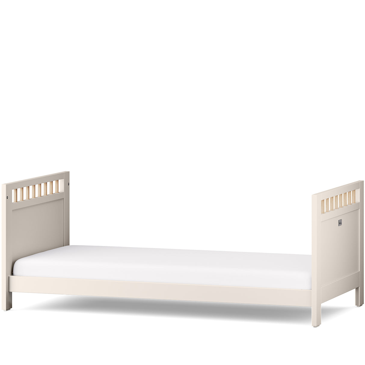 Silver Cross Seville 3 Piece Nursery Furniture Set & Carmel Nursing Chair