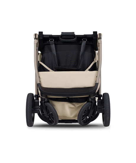 Venicci Tila Ultimate Travel System with Accessories and Tiago Car Seat & ISOFIX Base - Sabbia
