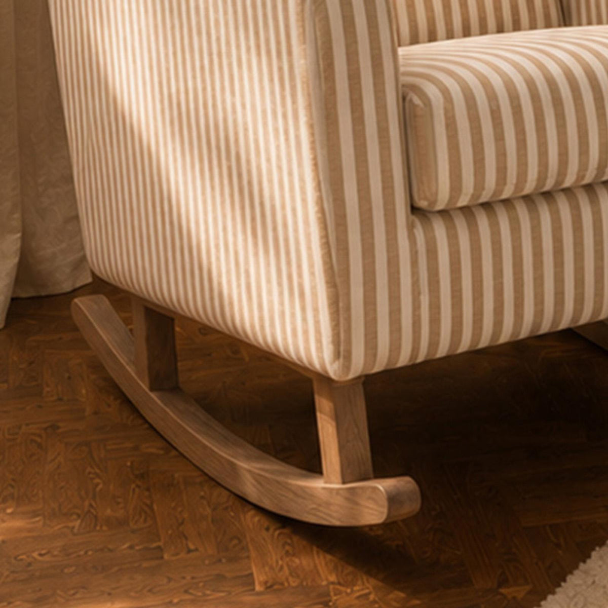 CuddleCo Etta Nursing Chair - Beach Stripe