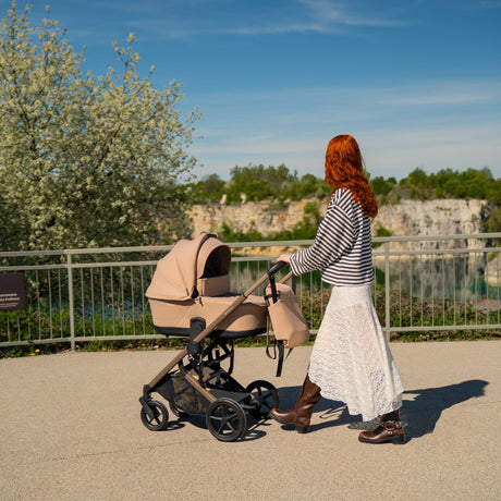 Avionaut Sirius 2 Pushchair & Carrycot Bundle - Caramel 3