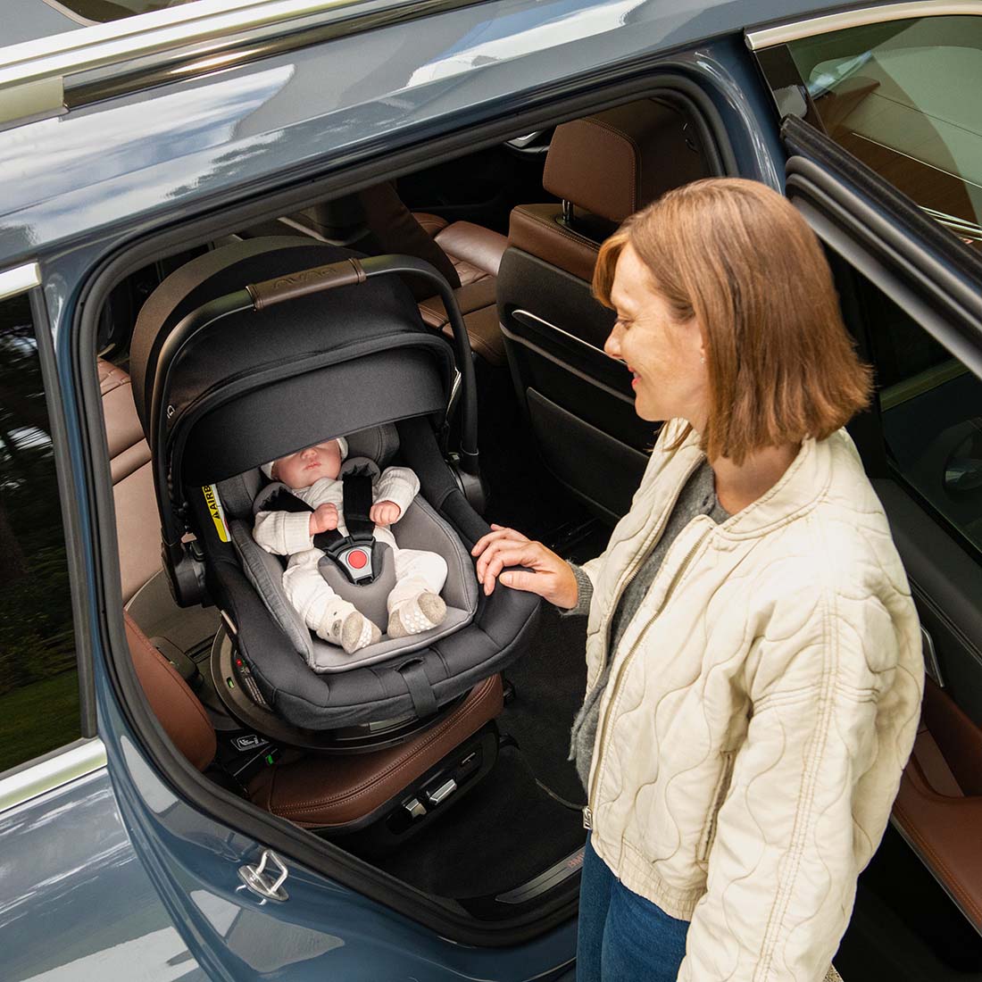 Nuna CURV Isofix Base