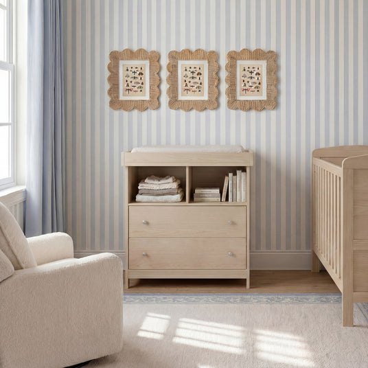 Bebe & Beyond Seeker Changing Unit - Nordic 1