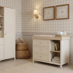 Bebe & Beyond Wanderer Changing Unit - Cashmere & Oak 1