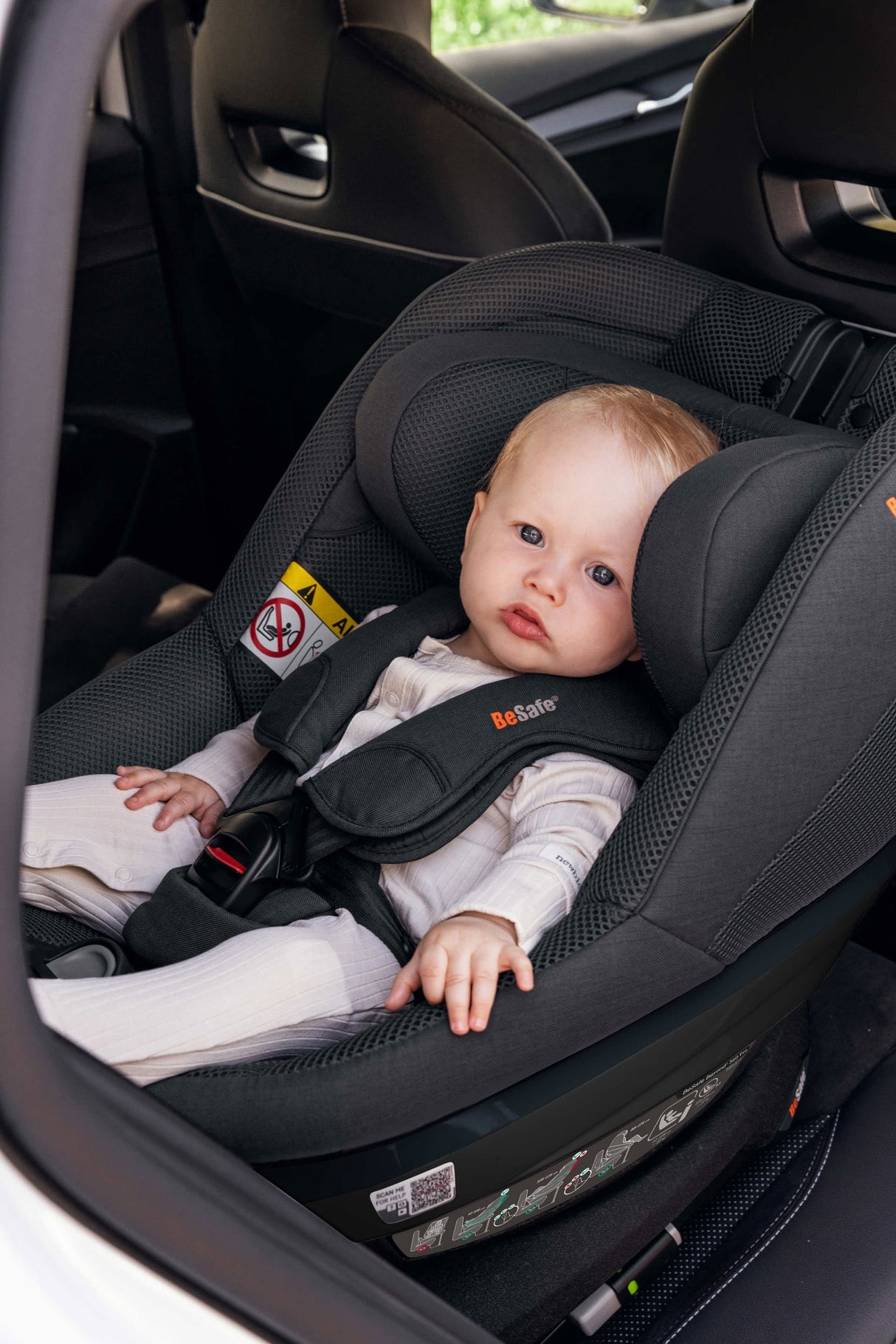 BeSafe Beyond 2 Car Seat - Anthracite Mesh