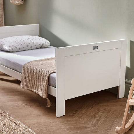 Silver Cross Bromley 2 Piece Nursery Furniture Set with Convertible Cot Bed to Toddler Bed & Dresser - White