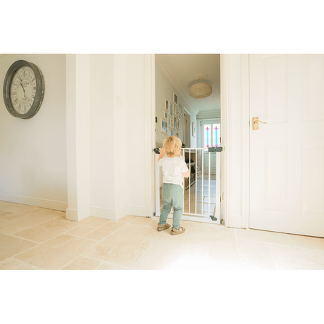 Callowesse Kemble Narrow Pressure Fit Baby & Pet Safety Gate 65-70cm x H76cm - White 3