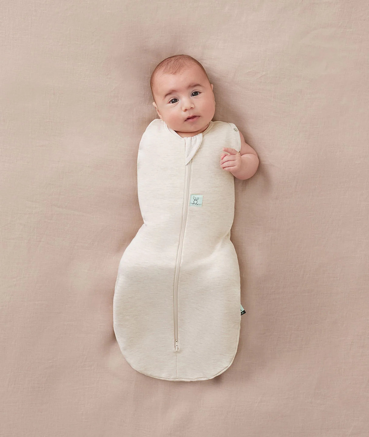 ergoPouch Organic All Year Swaddle Sleeping Bag | 1.0 Tog | 0-3 Months - Oatmeal