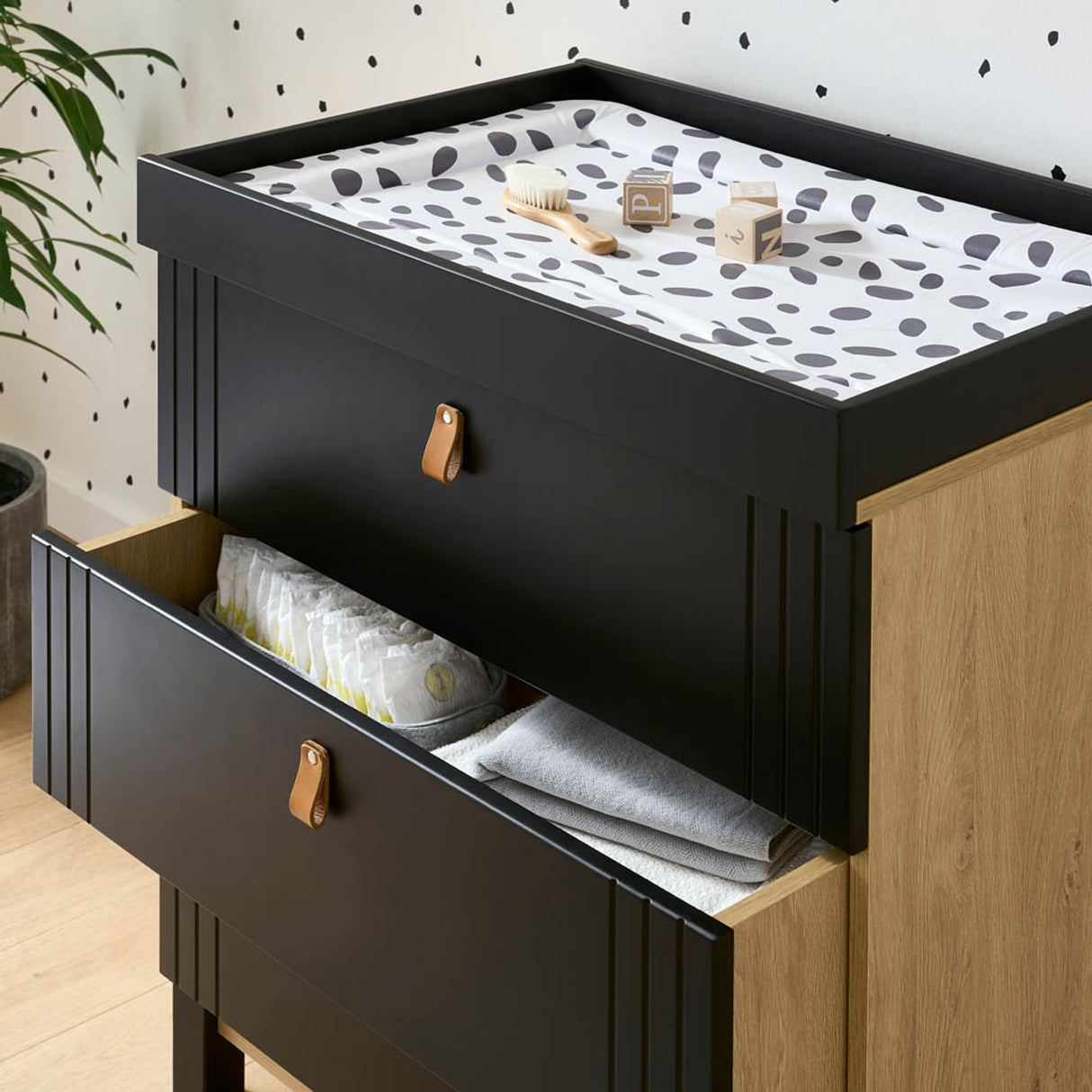 CuddleCo Rafi 4 Piece Nursery Furniture Set with Cot Bed, Dresser, Wardrobe and Bookcase - Oak & Black