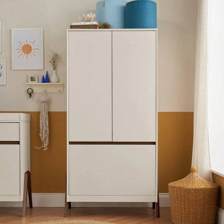 Tutti Bambini Fuori Wardrobe - White Sand / Warm Walnut