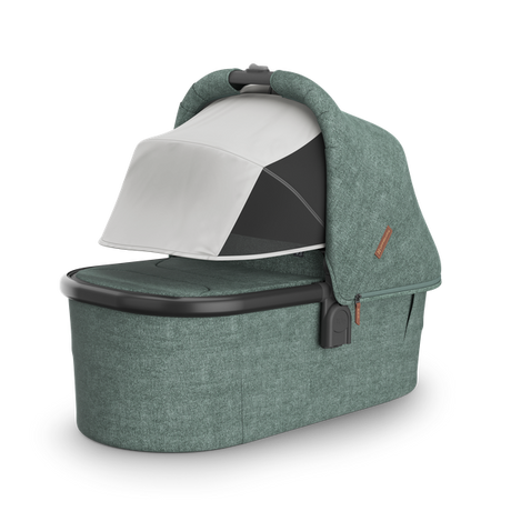 UPPAbaby Vista V3 Travel System Bundle with Cybex Cloud T Car Seat and ISOFIX Base - Gwen