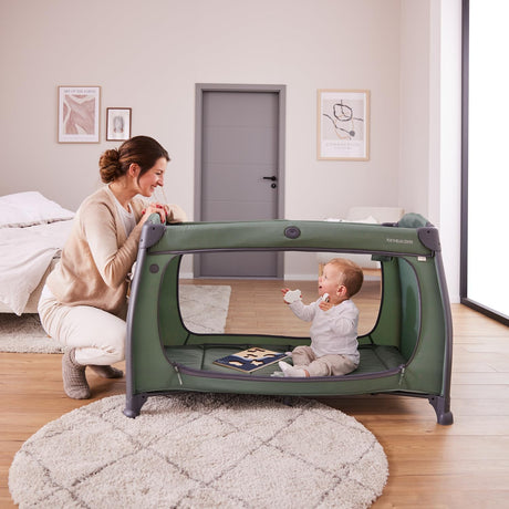Hauck Play N Relax Centre Travel Cot - Olive Green 8