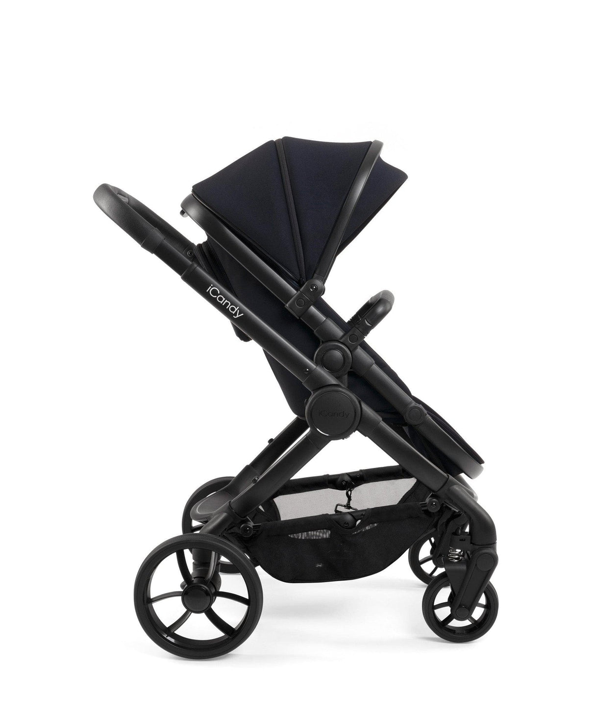 iCandy Peach 7 Complete Travel System with Maxi Cosi Pebble Pro 2 and ISOFIX Base - Black Edition