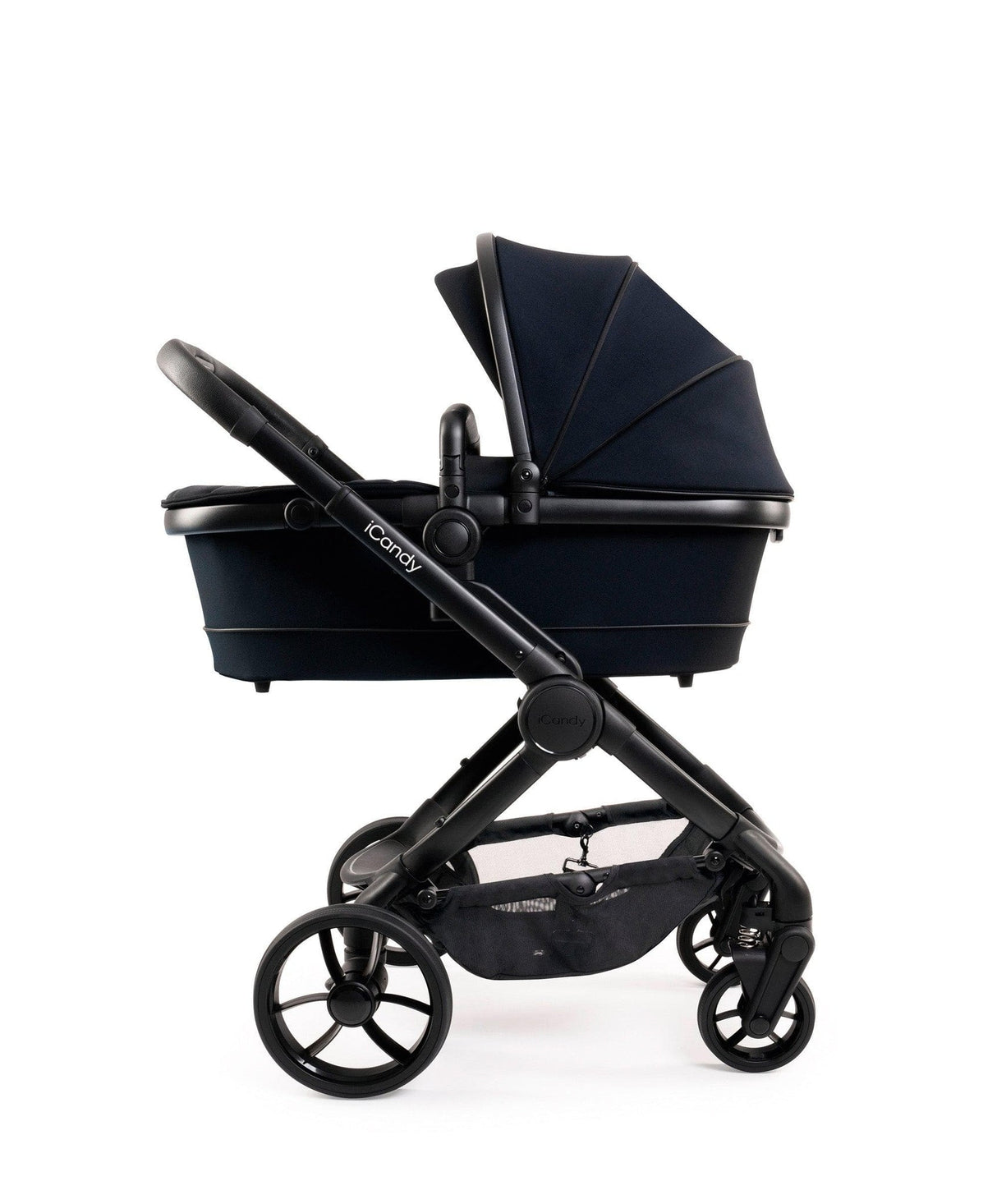 iCandy Peach 7 Complete Travel System with Maxi Cosi Pebble Pro 2 and ISOFIX Base - Black Edition