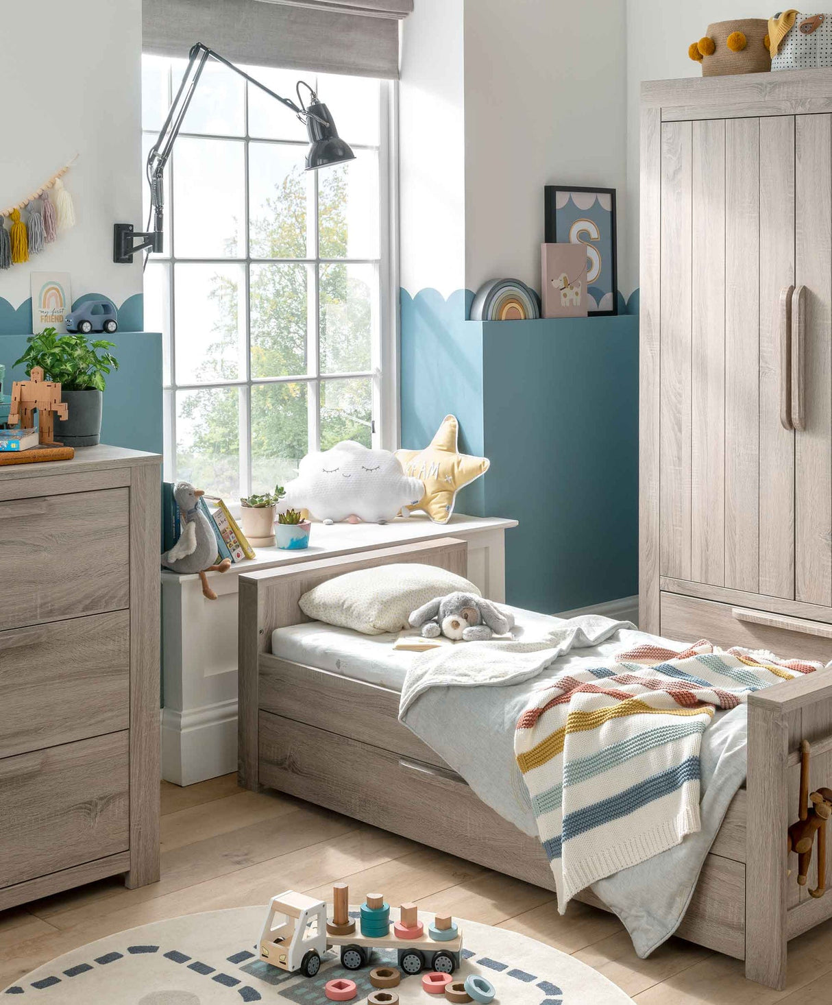 Mamas & Papas Franklin 3 Piece Nursery Furniture Set with Cot Bed, Dresser and Wardrobe - Grey Wash
