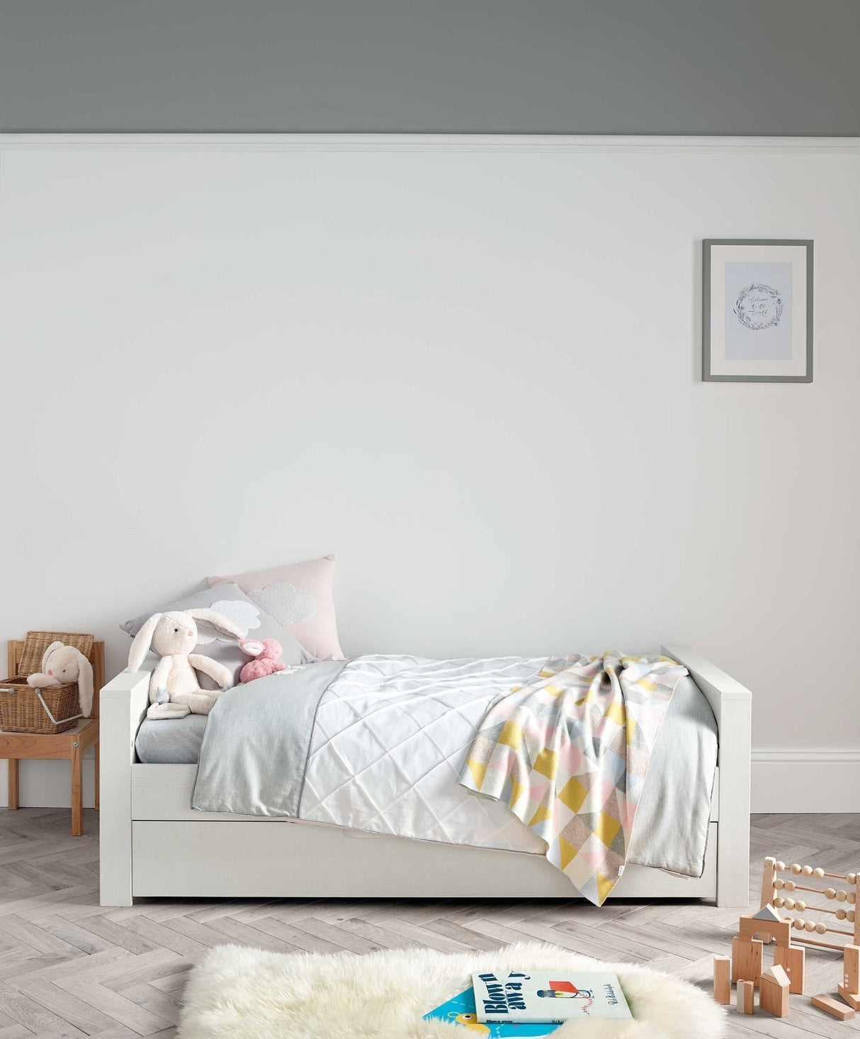 Mamas & Papas Franklin 3 Piece Nursery Furniture Set with Cot Bed, Dresser and Wardrobe - White Wash