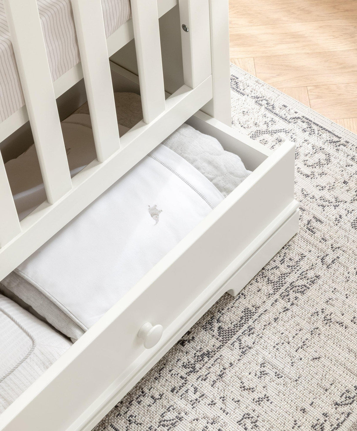 Mamas & Papas Oxford 2 Piece Nursery Furniture Set with Cot Bed and Dresser - White