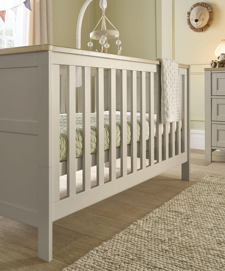 Mamas & Papas Wedmore Cot Bed - Pebble Grey
