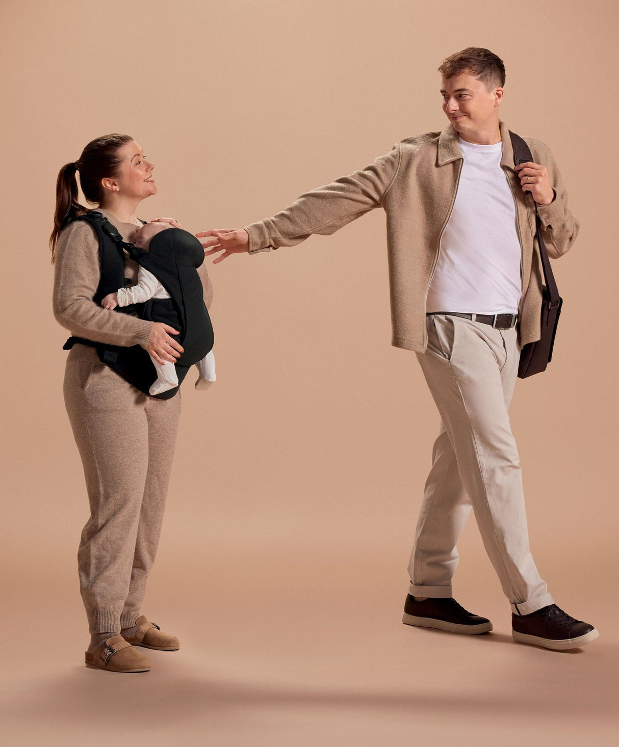 Mamas & Papas Kudo Baby Carrier - Black