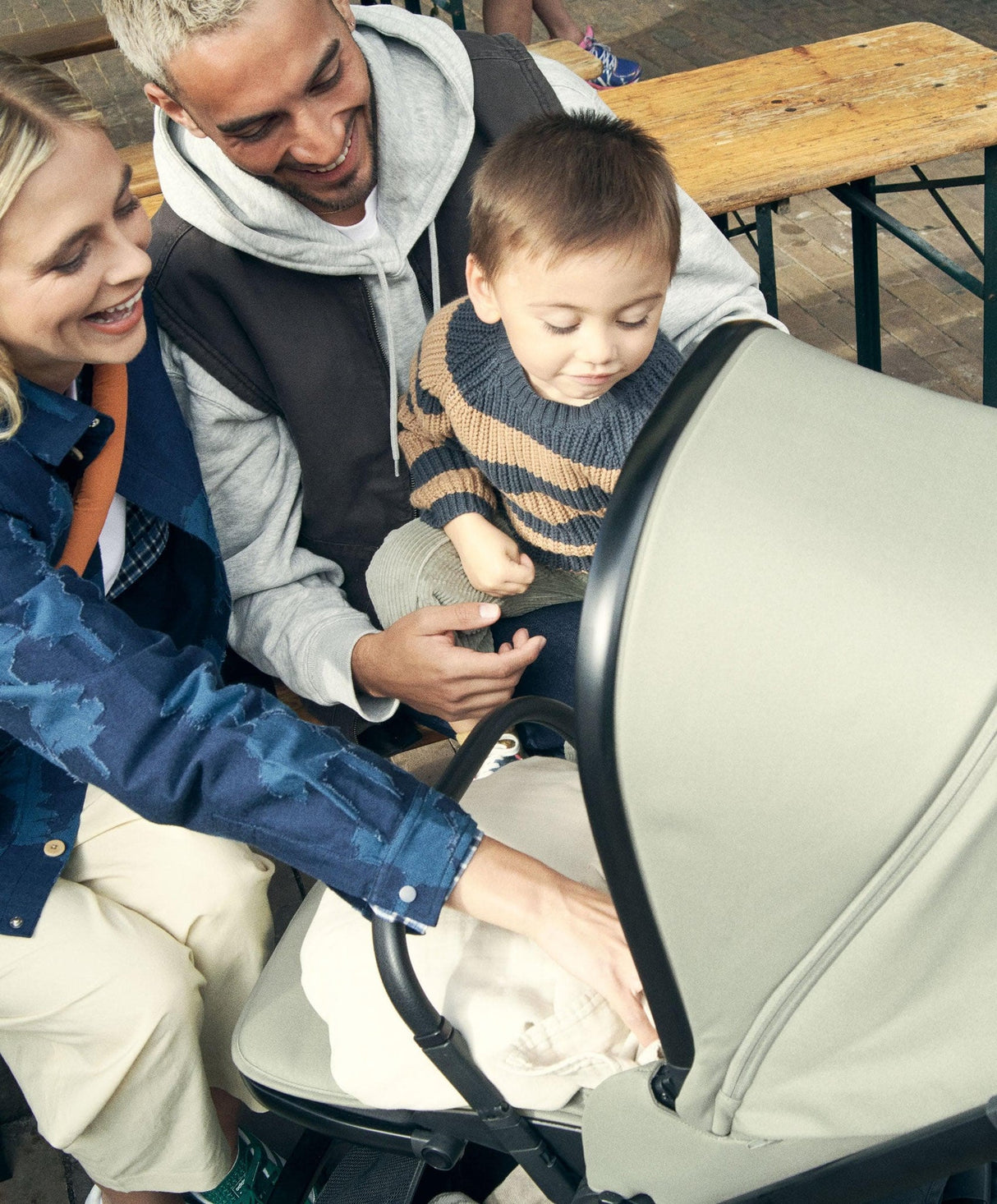 Mamas & Papas Vardo Travel System with Accessories, Cybex Cloud T and ISOFIX Base - Sage