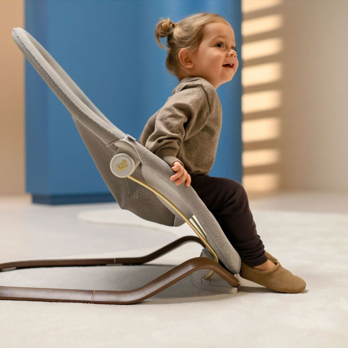 Maxi Cosi Dove Pro Baby Bouncer - Elegance Bronze