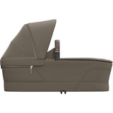 Maxi Cosi Fame Cabin Carrycot - Oak Truffle 4