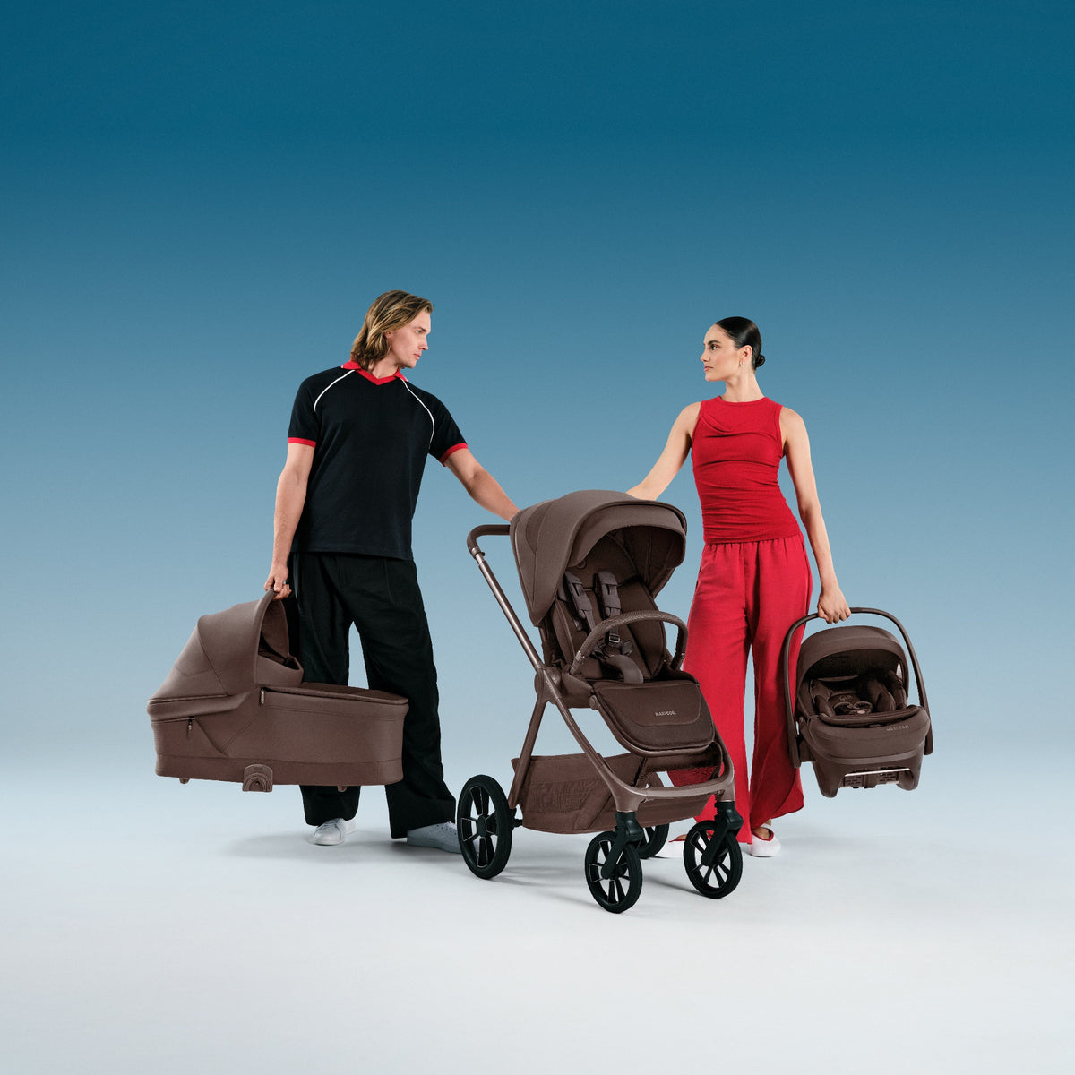 Maxi Cosi Oxford+ 2026 Essential Bundle including Carrycot - Onyx Black 10