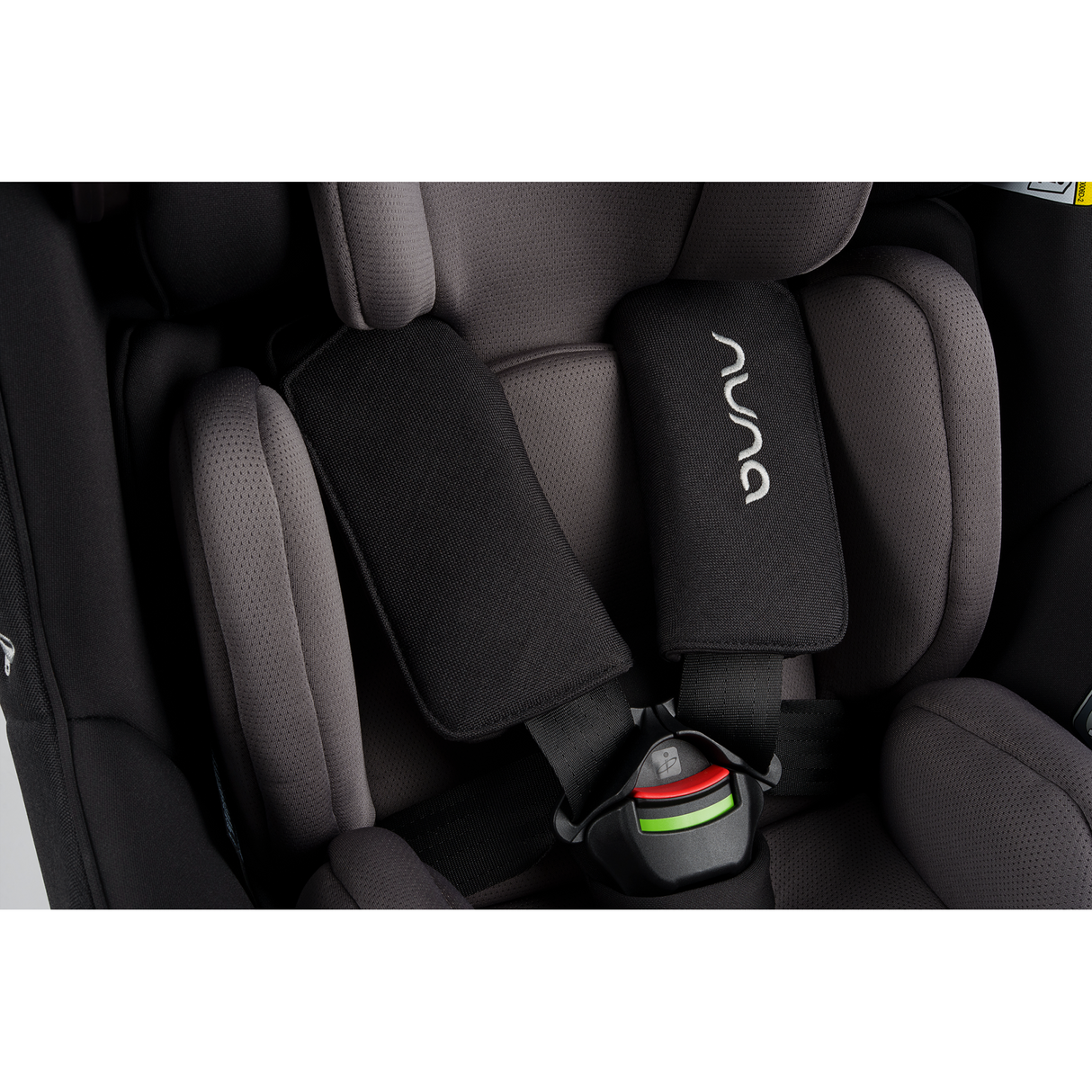 Nuna Relx Wind 360 i-Size Ventilation Car Seat - Caviar 15