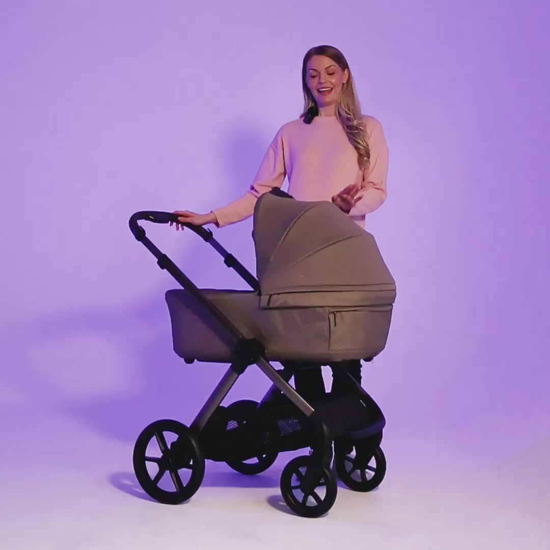 BabaBing 16 Piece Raffi Travel & Home Bundle with Spin Car Seat & ISOFIX Base - Heritage