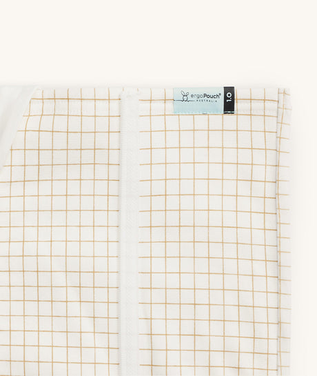 ergoPouch Organic Crib All Year/Winter HugMe Blanket | 1.0-2.5 Tog - Caramel Grid