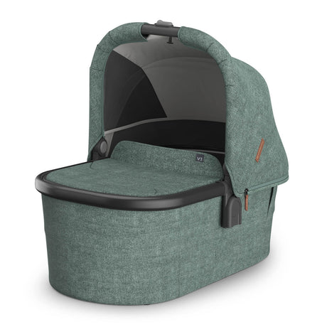 UPPAbaby VISTA V3 Travel System with BeSafe Go Beyond Car Seat and ISOFIX Base - Gwen