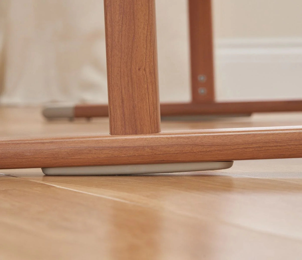 Tutti Bambini ZiZee Rocking Crib - Scandinavian Walnut & Ecru
