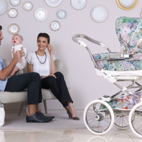 Flower Power – The floral pushchair trend!
