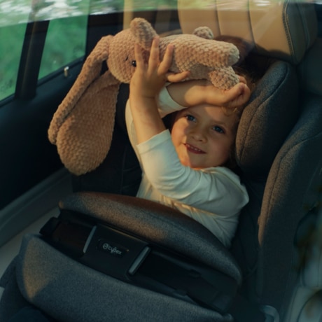Cybex Anoris T i-Size – One of the safest car seats ever tested by ADAC thanks to an airbag!